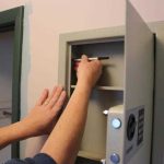 Как оборудовать гараж для хранения сезонной техники?