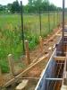 انتخاب فونداسیون بسته به طراحی نرده و کیفیت خاک ریختن فونداسیون برای حصار